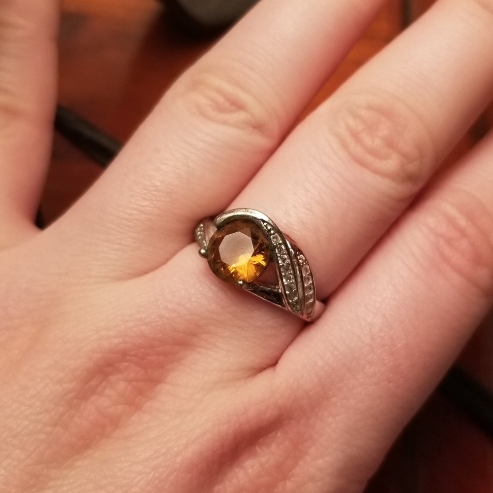 Smokey topaz set in 2 metal ring